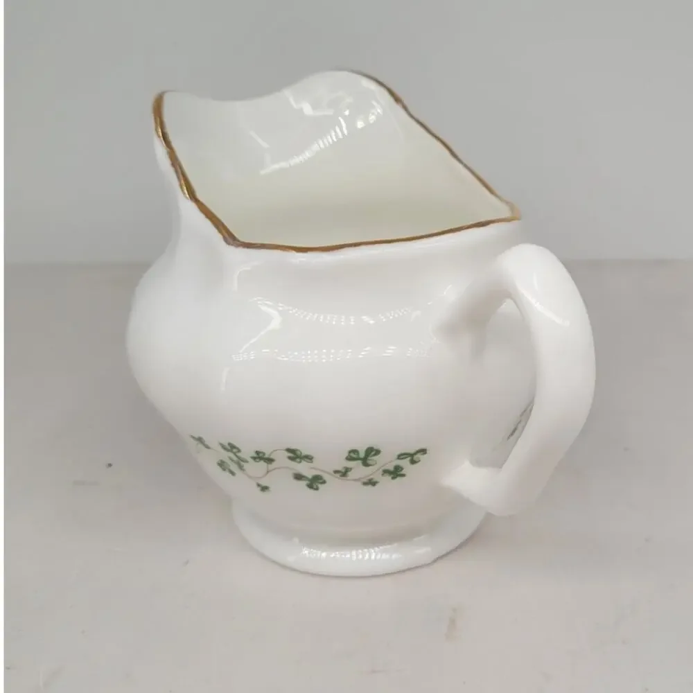 Royal Tara Vintage Shamrock Creamer Fine Bone China Irish Cottage cottagecore‎